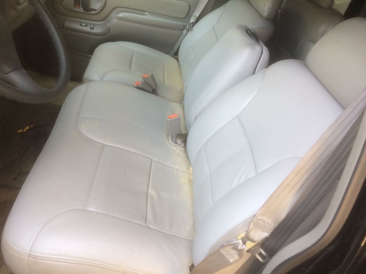 サバーバン シボレー タホ ベンチシートの中古車を探すならグーネット 