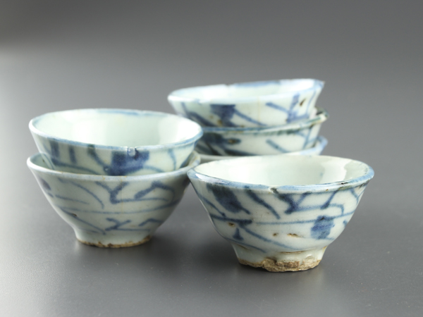 本物保証，お買い得 琴 煎茶道具 唐物染付煎茶碗六客 BP952(染付)｜売買されたオークション情報、yahooの商品情報をアーカイブ公開 - オークファン 骨董陶磁器一般