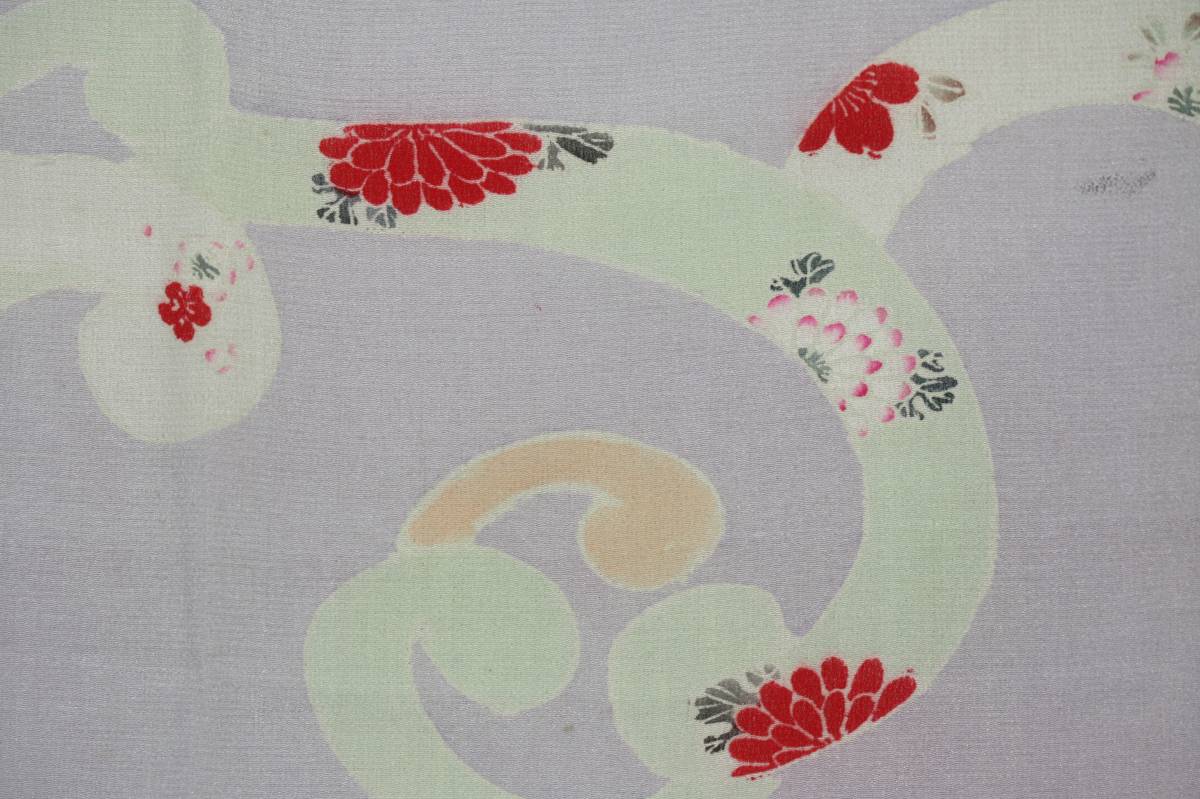 古布】:可愛い江戸縮緬の正絹腰巻裂::桜 梅 楓 流水 菊などの