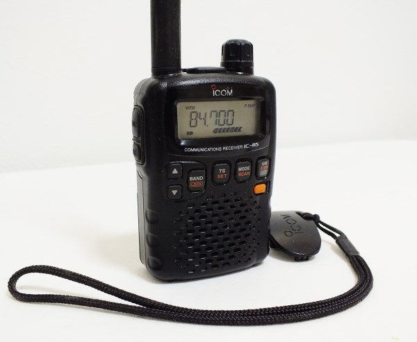ICOM IC-R5 高性能広帯域レシーバー 0.1～1309MHz 受信改造済み