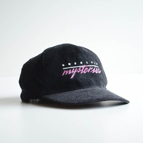 高品質，格安 80s 90s UNSOLVED mysteries プリント コーデュロイ キャップ 黒 ビンテージ(野球帽)｜売買されたオークション情報、yahooの商品情報をアーカイブ公開 - オークファン 野球帽