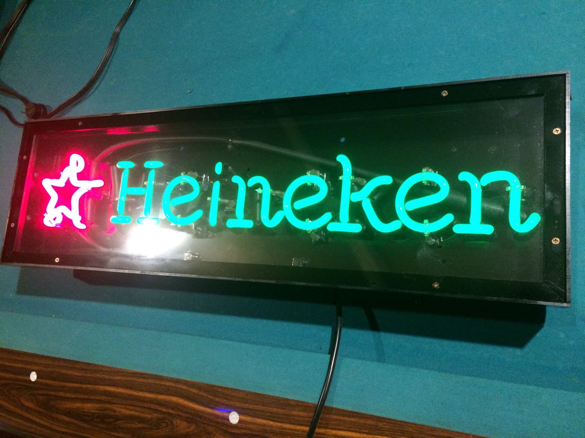 送料無料 中古 レトロ ハイネケンネオンサイン Heineken ハイネケン