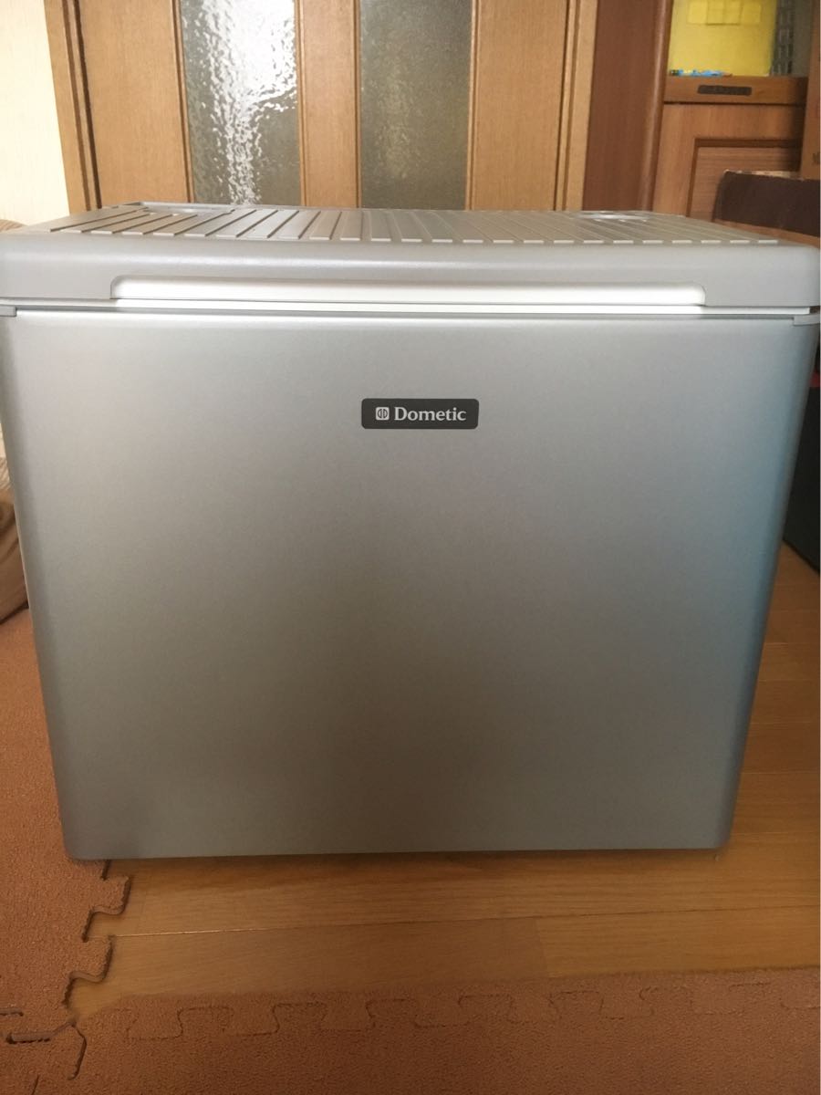 Dometic 2016年製ドメティックRC1602EGCモビールクーラー 3way Dometic 2016年製ドメティックRC1602EGCモビールクーラー 3way
