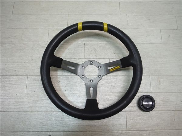 momo モモ DRIFT ドリフト ディープコーン Φ33 330 ステアリング