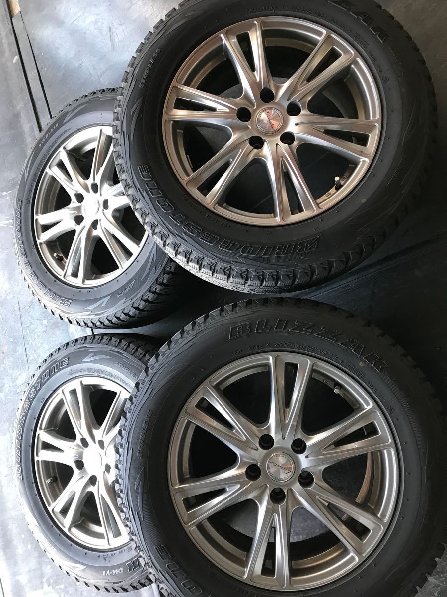 ヴァンガードなどに 225／65R17 ホイール付き 美品です