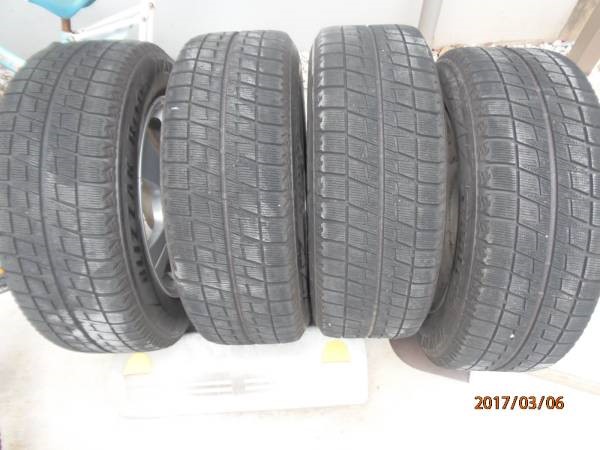 ☆ブリザックREVO2 215/60R16スタッドレスタイヤ＆ホイ－ルセット