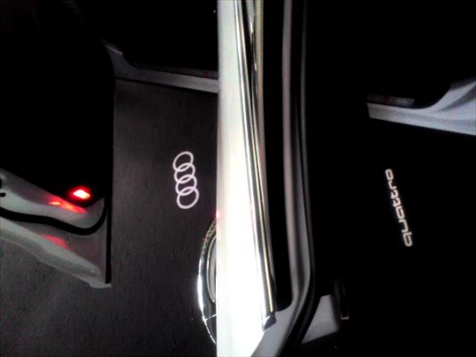 Audi アウディ 純正 LED ドアエントリーライト [1] 4Rings [A3(8V)，A4