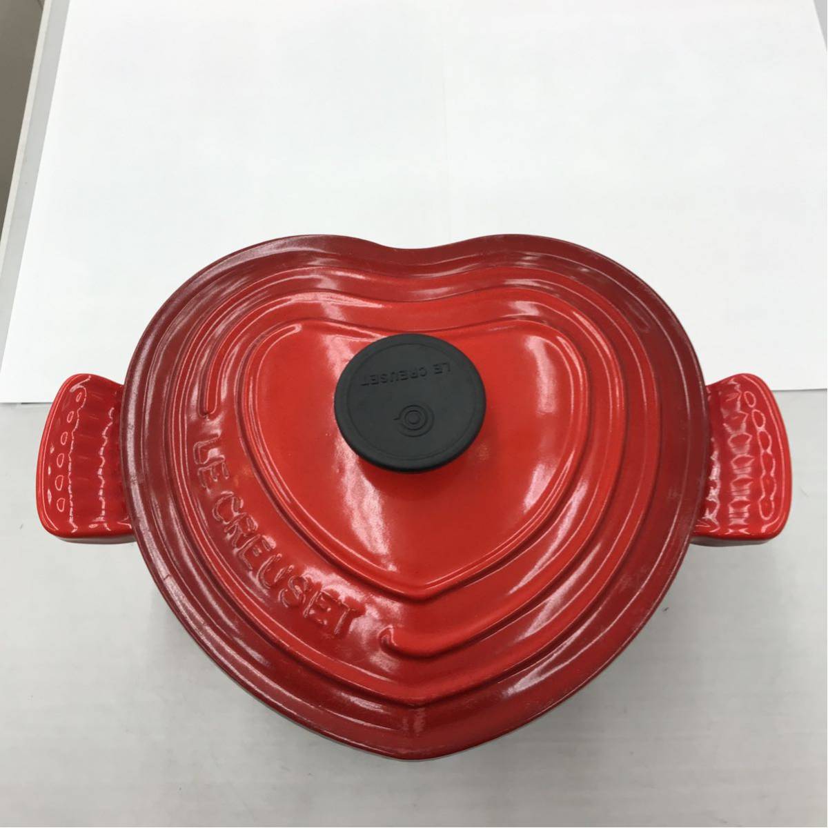 LE CREUSET ル・クルーゼ ハート 鍋 チェリーレッド 19×25×10 送料700円