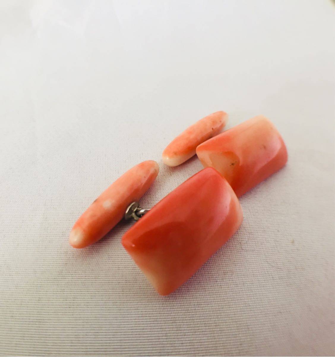 希少 珊瑚 /カフス 8g 18K赤珊瑚 カフス