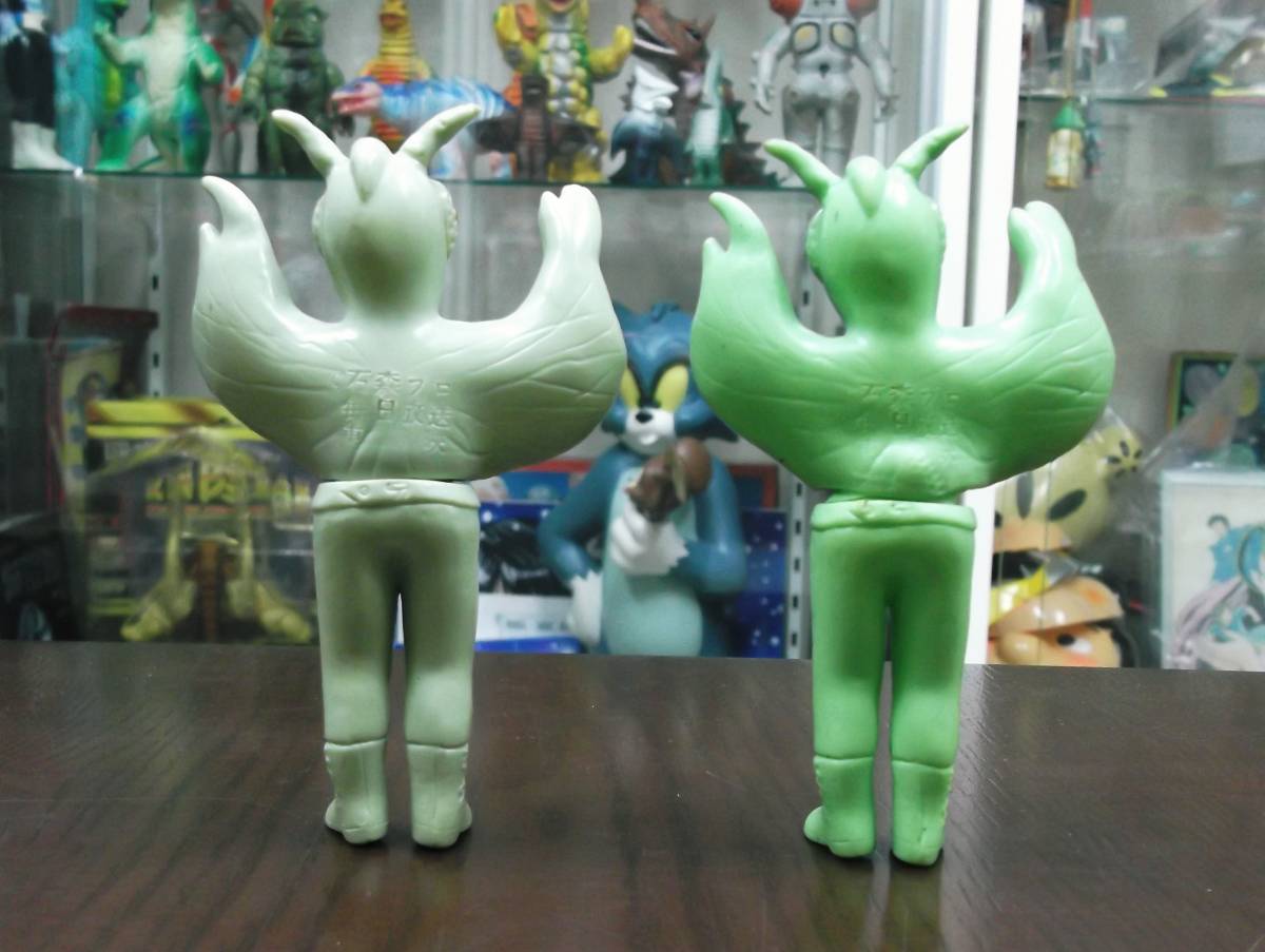 当時物□旧バンダイ 珍色 仮面ライダー怪人ミニソフビ□カマキリ男□美
