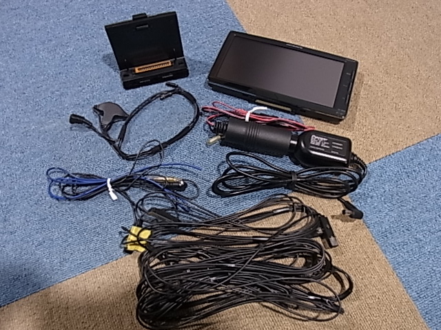 中古 carrozzeria ポータブルナビ AVIC-MRP009 AVIC-MRP009