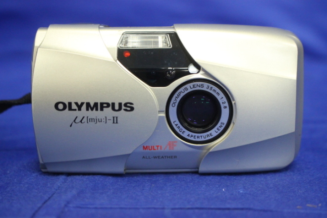 OLYMPUS オリンパス μ[mju:]-II シャンパンゴールド 35mm F2.8 【公式