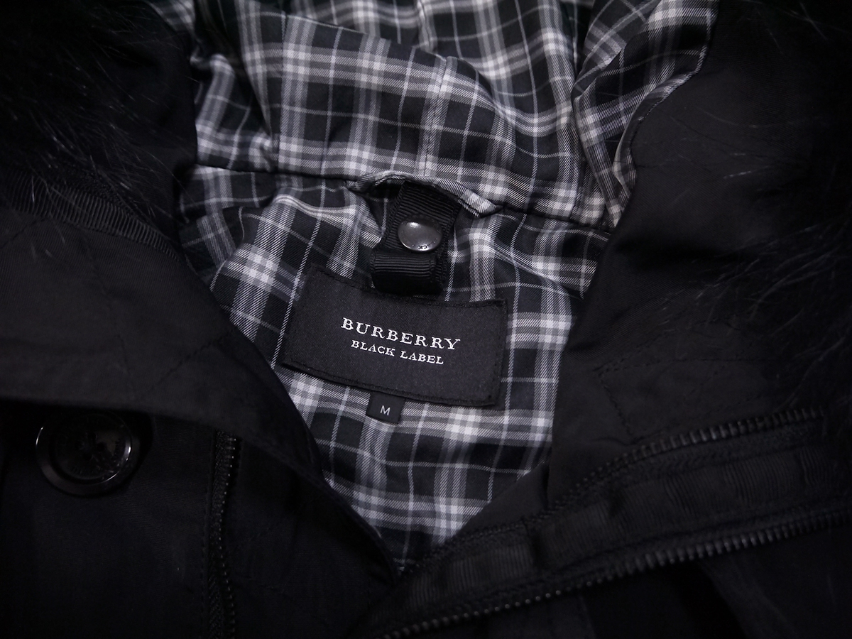 バーバリーブラックレーベル（BURBERRY BLACK LABEL）のファーフード