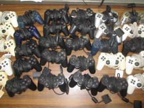 新作登場，最新作 SONY PS2コントローラ/デュアルショック2 30個セット 動作未確認の為ジャンク品(アクセサリ、周辺機器)｜売買されたオークション情報、yahooの商品情報をアーカイブ公開 - オークファン 本体、アクセサリー
