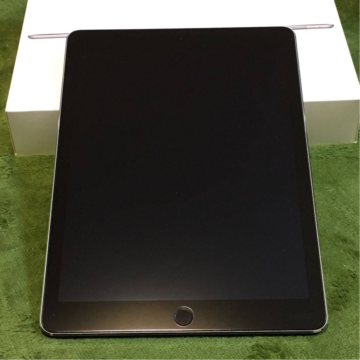 中古】iPad Air2 32GB Wi-Fiモデル スペースグレイ ♪△Apple アップル