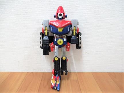 超合金 コンバトラーV 当時物のYahoo!オークション(旧ヤフオク!)の相場