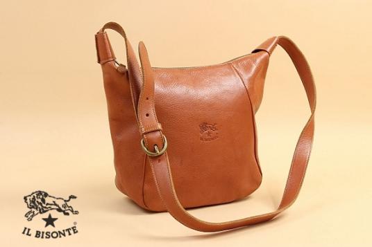 お洒落●IL BISONTE/イルビゾンテ レザー 斜め掛け ショルダー バッグ 茶
