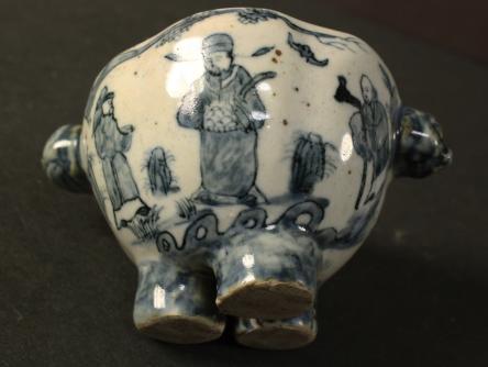 京东 三足双耳熏香炉- 時代物 中国陶器 高8.5cm・青磁双耳三足香炉