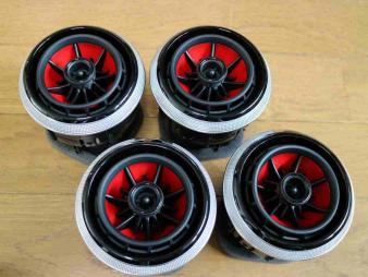 AudiAG純正 RS3(8V)専用レッドエアベント4個セット 中古 【公式通販】