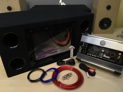 New 新発想の 重低音に「振動と揺れ」を付加する特許技術を搭載 