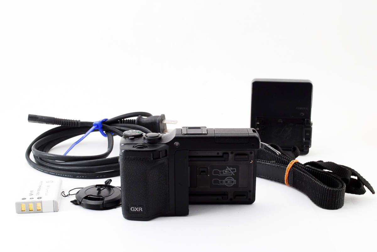 1263☆ 美品 ☆ リコー RICOH GXR ボディ (充電器・バッテリー付 