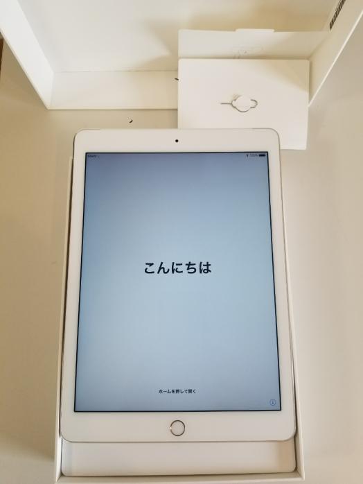 中古・美品】iPad Air2 Wi-Fi Cellular 64GB ゴールド ドコモ 判定〇
