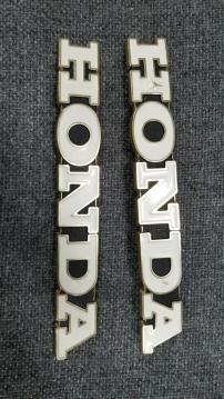 CB750☆CB750FOUR☆CB750K☆CB750K1☆タンクエンブレム HONDA CB750
