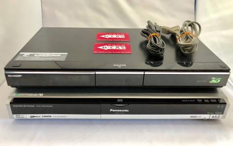 【ジャンク品】【２台セット】パナソニック /シャープ DVD ＆ ブルーレイレコーダー DIGA DMR-XW30 / AQUOS BD-HDW73