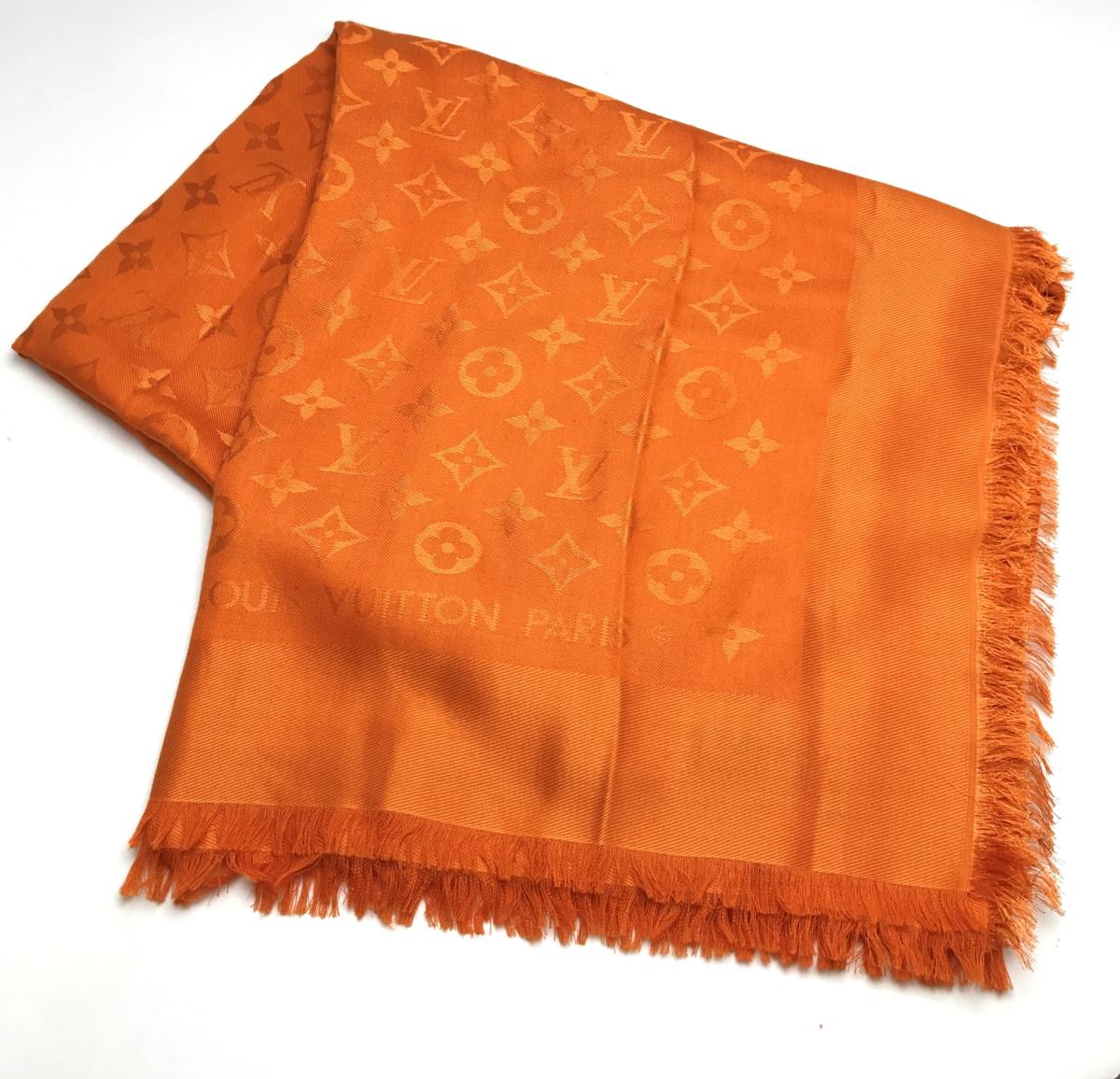  LOUIS VUITTON ルイヴィトン M71342 ショール ストール オレンジ シルク60% ウール40%(その他)｜売買されたオークション情報、yahooの商品情報をアーカイブ公開 - オークファン 服飾小物