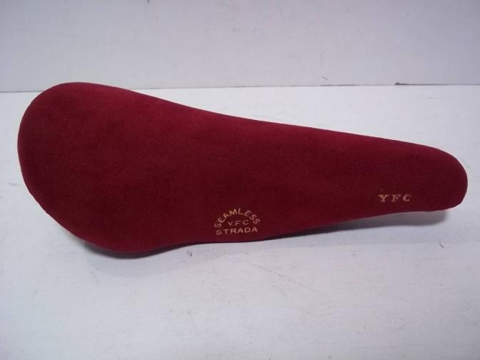 藤田（FUJITA）サドル ピスト用 シームレス Y.F.C PISTA 中古品 Y.F.C SEAMLESS NJS サドル STRADA フジタ Fujita Saddle Seamless
