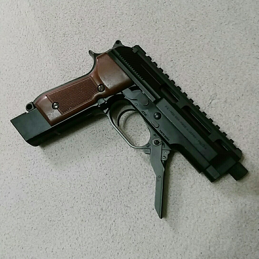 東京マルイ 18歳以上 電動ハンドガン M93R 現行型 レールマウント装着