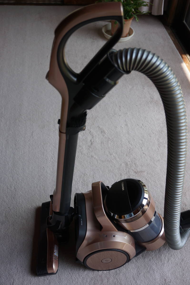 未使用品】TOSHIBA VC-MG910 掃除機 トルネオヴイ 掃除機 東芝