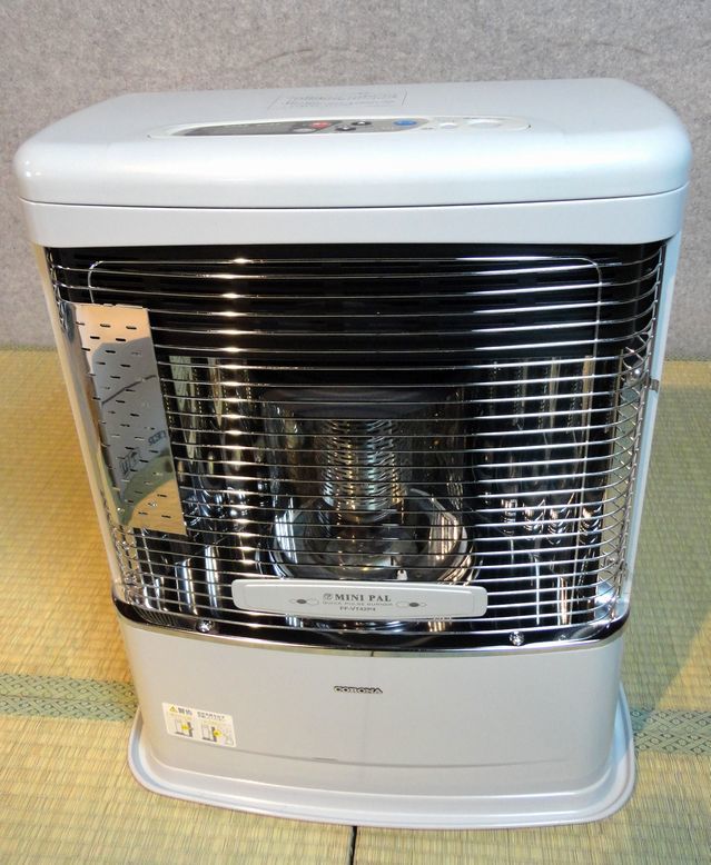 季節、空調家電 コロナ 密閉式石油ストーブ FF式ストーブ