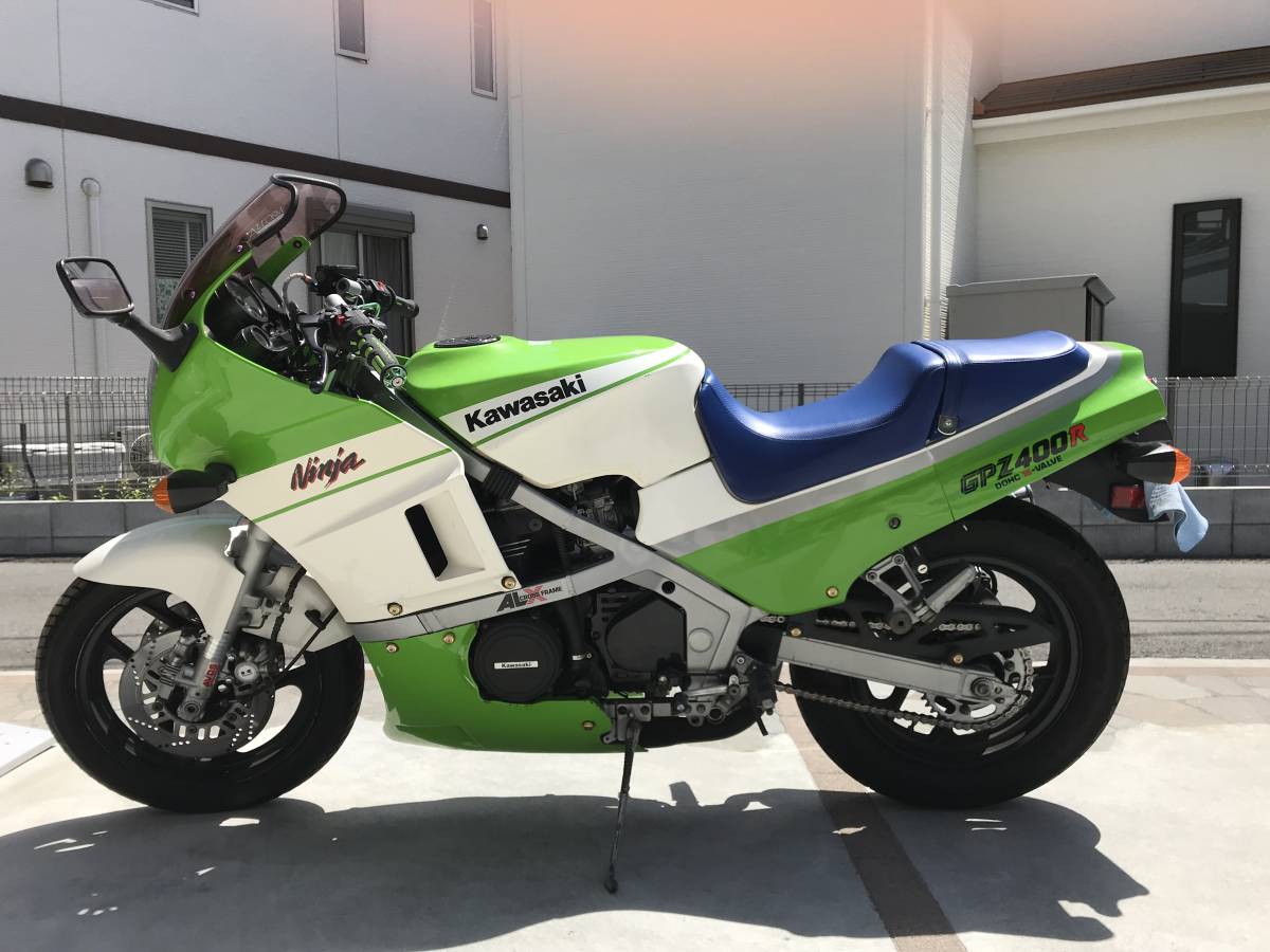 売約済み】大幅値下げしました2000年式Kawasaki【ZRX400】ライム