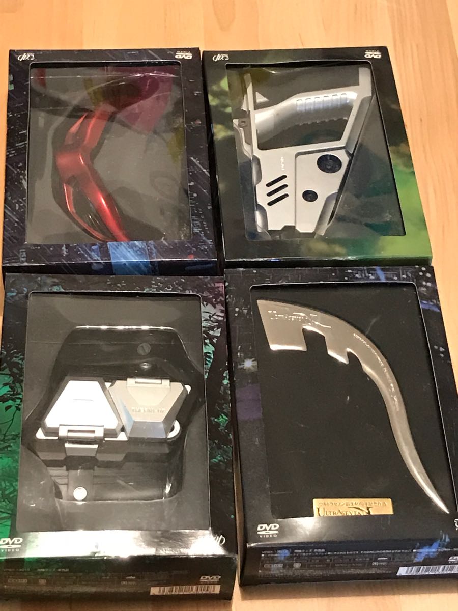 ウルトラセブンXプレミアムエディション付属品_1