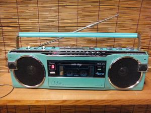 U4 SANYOのYahoo!オークション(旧ヤフオク!)の相場・価格を見る｜Yahoo
