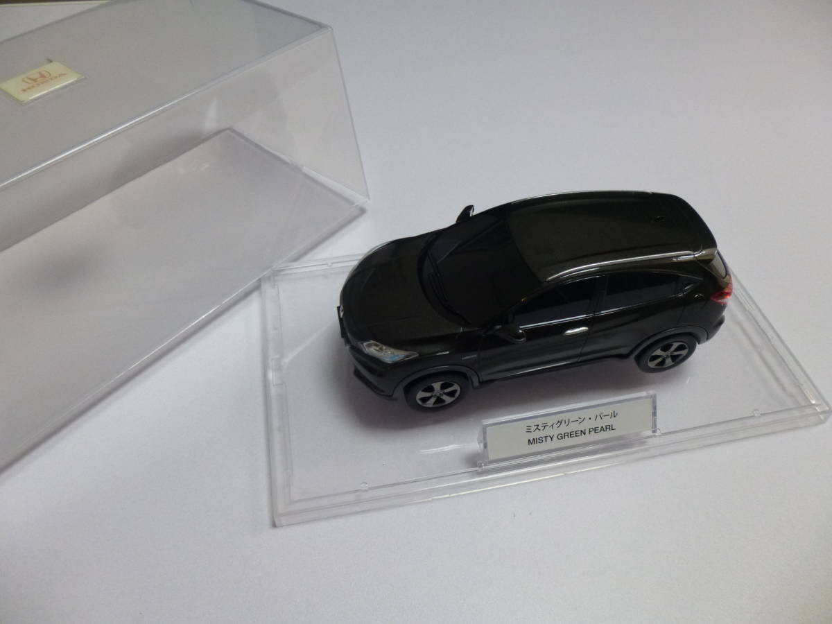 ホンダ VEZEL ミニカー ミスティグリーン・パール カラーサンプル