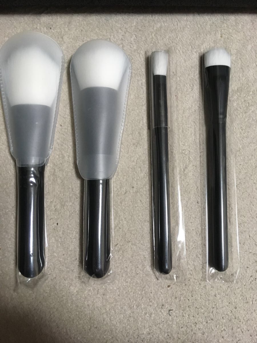 正規店 購入 MAC クリスマス 限定 キット ポーチ アイシャドウ