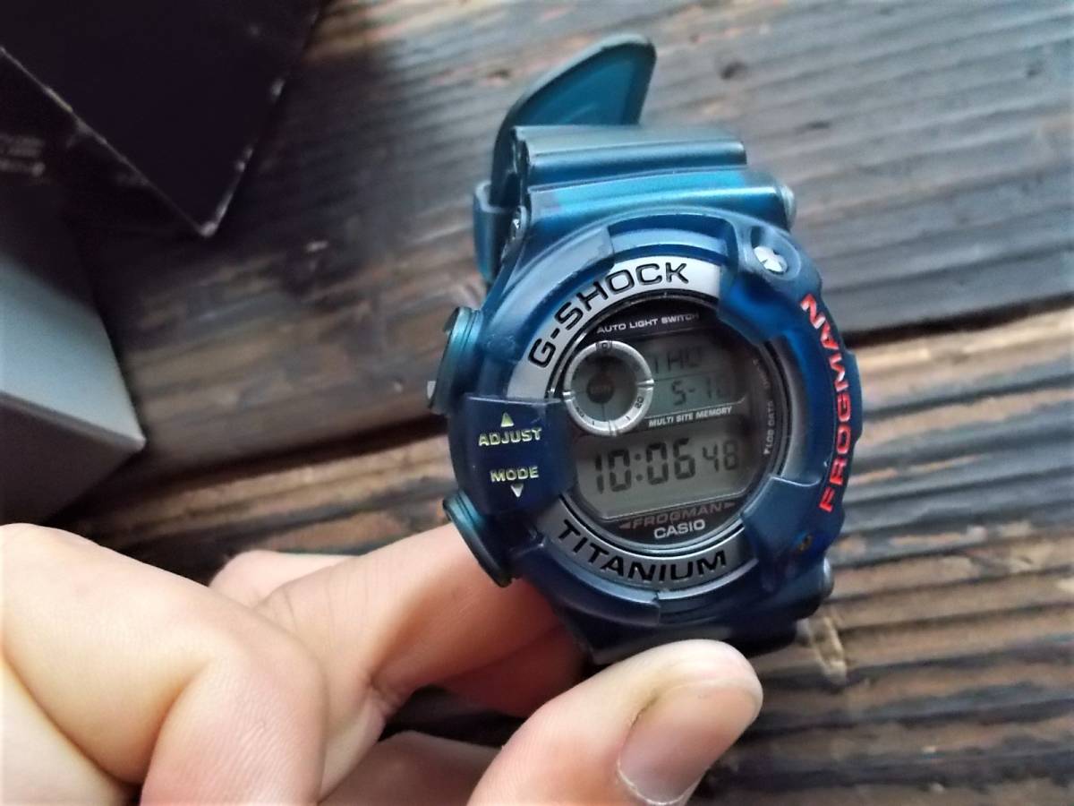 カシオ CASIO G-SHOCK フロッグマン FROGMAN DW-9900 200m防水 チタン 