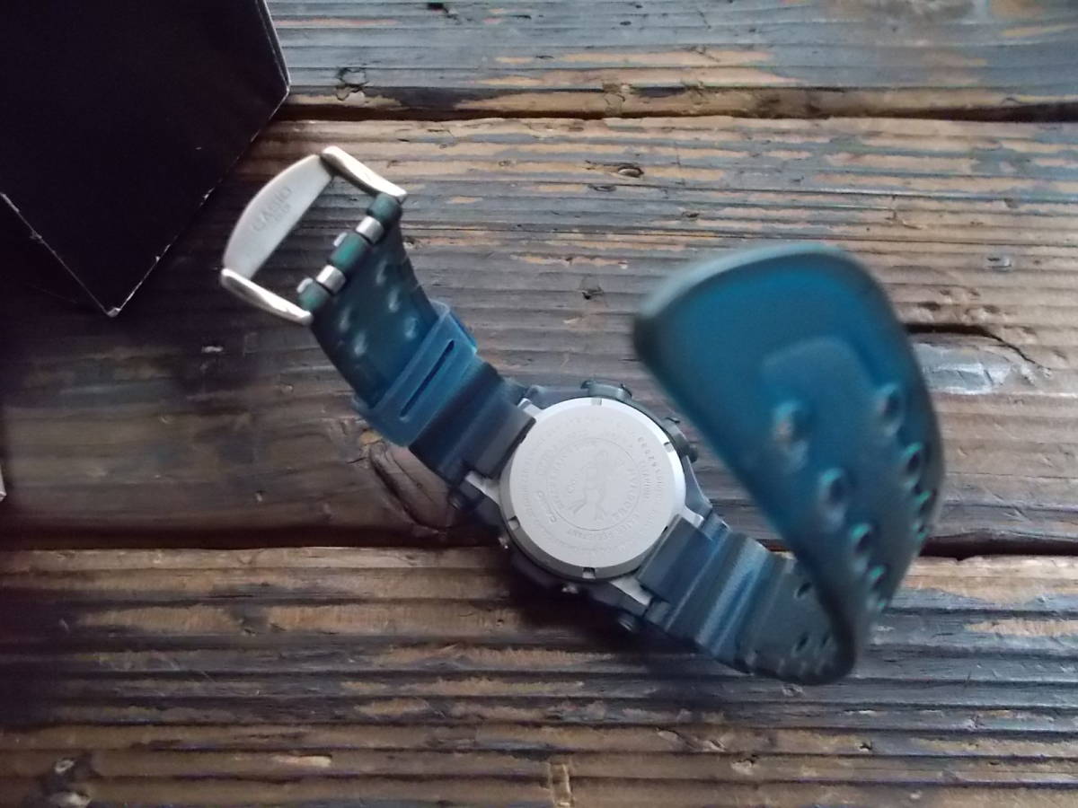 カシオ CASIO G-SHOCK フロッグマン FROGMAN DW-9900 200m防水 チタン 