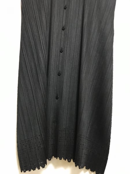 プリーツプリーズ　ロングベスト プリーツプリーズ PLEATS PLEASE トップス ベスト サイズ4 XL 黒