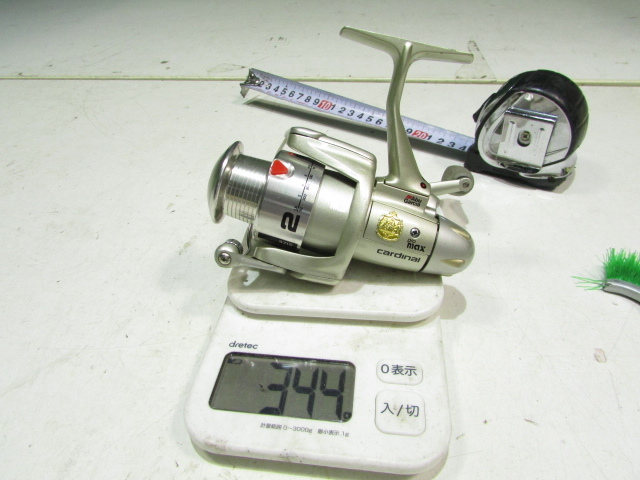美品 (小キズあり)アブガルシア(Abu Garcia) cardinal pro max/スピニングリール/約344ｇ 60サイズ 0524-14