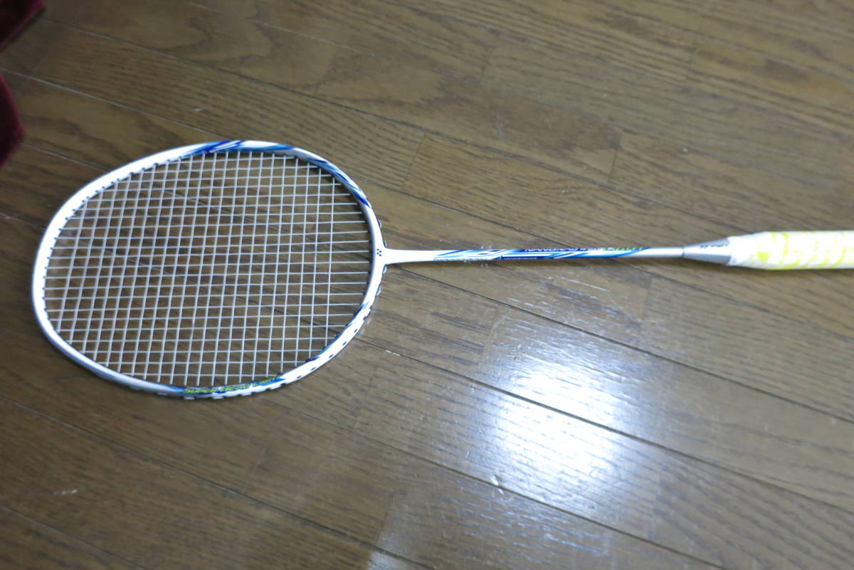 ヨネックス ナノレイ NANORAY 450 LIGHT 4ug5