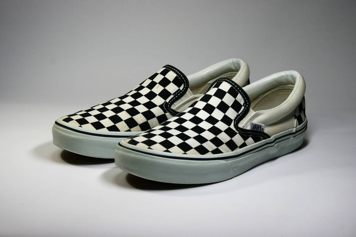 VANS ヴァンズ チェッカー スリッポン 白黒 US9 27㎝ SLIP ON V98CLA BLACK/WHT/CHK CLASSIC  STANDARD(27.0cm)｜売買されたオークション情報、yahooの商品情報をアーカイブ公開 - オークファン（aucfan.com）