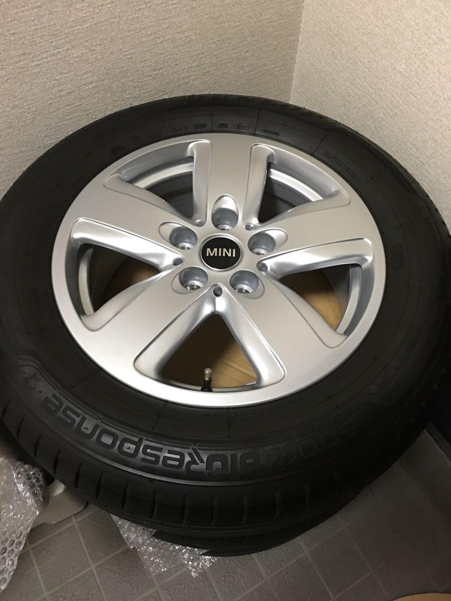 大幅値下げ！ 新型 F60 ミニ mini クロスオーバー 純正タイヤアルミ4本
