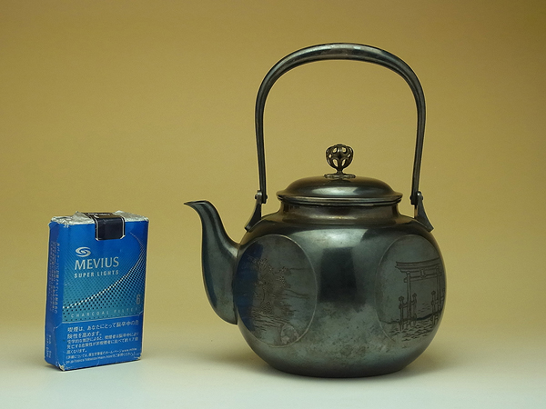 ◆SABI◆金銀堂 前川製 純銀面取山水彫湯沸銀瓶 在刻印 共箱 401g◆厳島彫_3