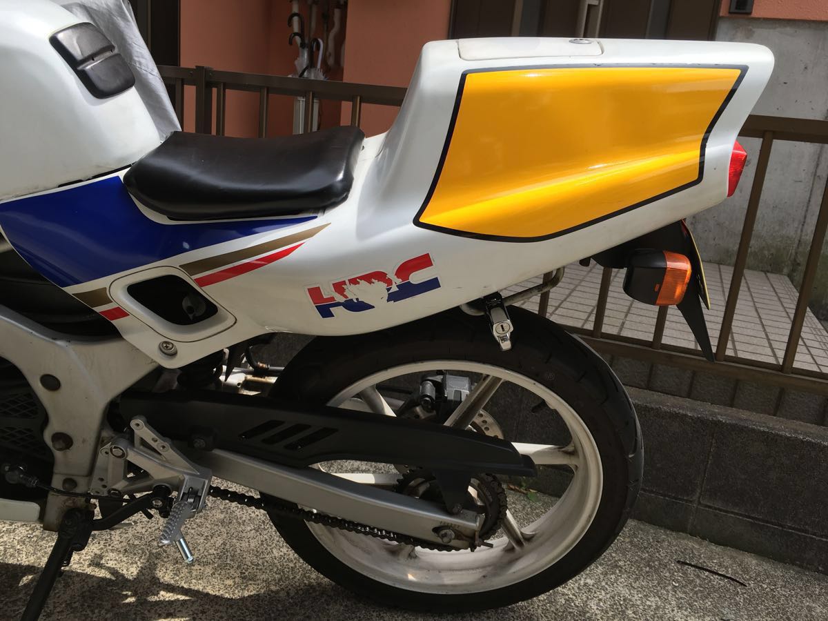 バイク NS1 シートカウル ロスマンズカラー