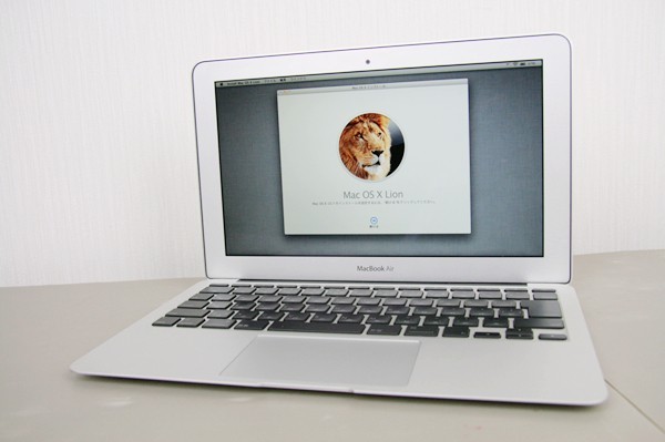 APPLE MACBOOK AIR A1370 2010 SSD64GB 現状品 2171