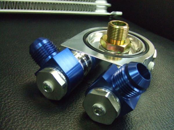 ブリッツレーシングオイルクーラーKIT JZX100チェイサーラジ前