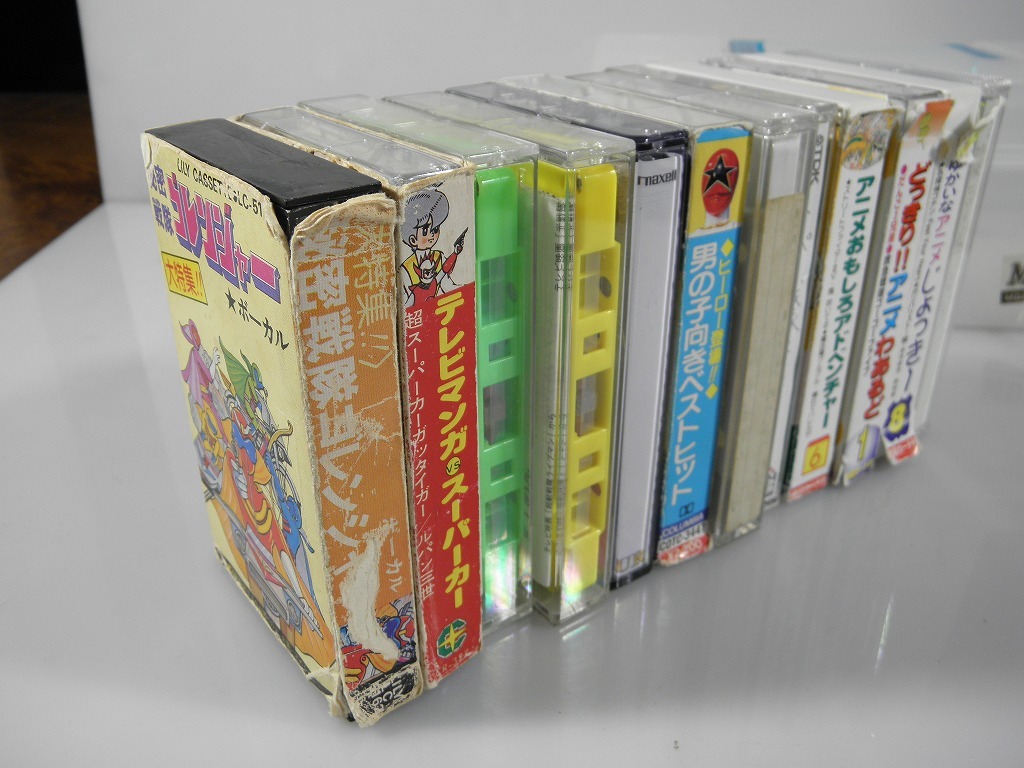 昭和レトロ】 音楽カセットテープ12本セット / テレビアニメ 1